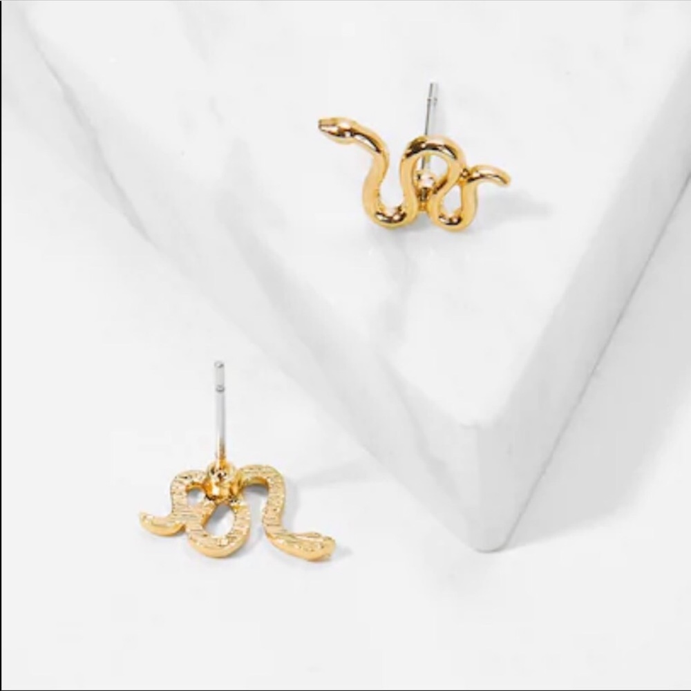 LAST SET Gold Snake Stud Earrings - Picture 5 of 5